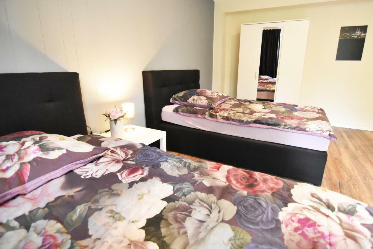 Dorya Am Ring Apartment Cologne Exterior photo